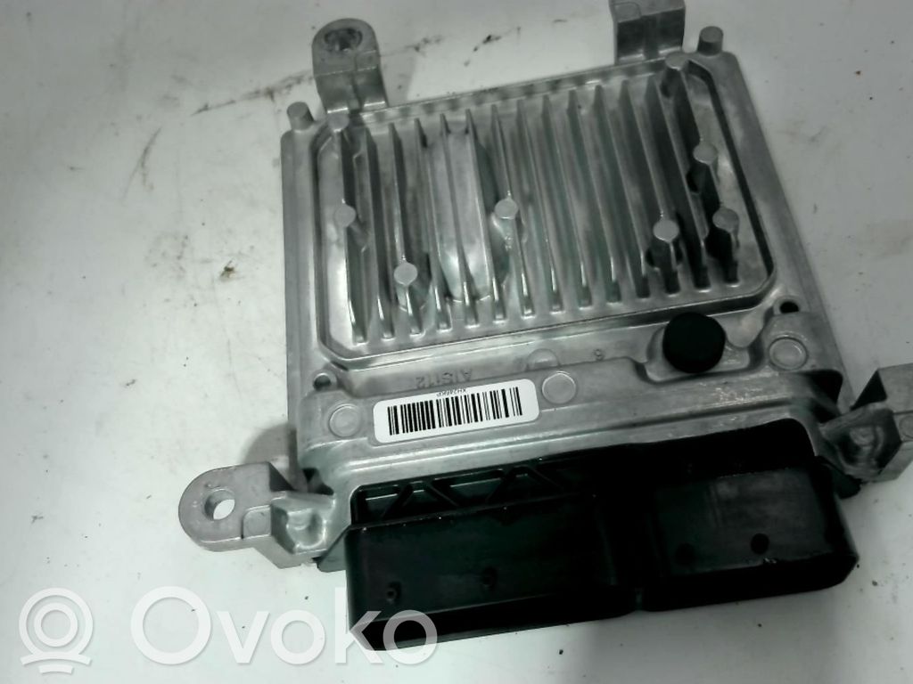 Engine control unit/module   6131530379,6131530379