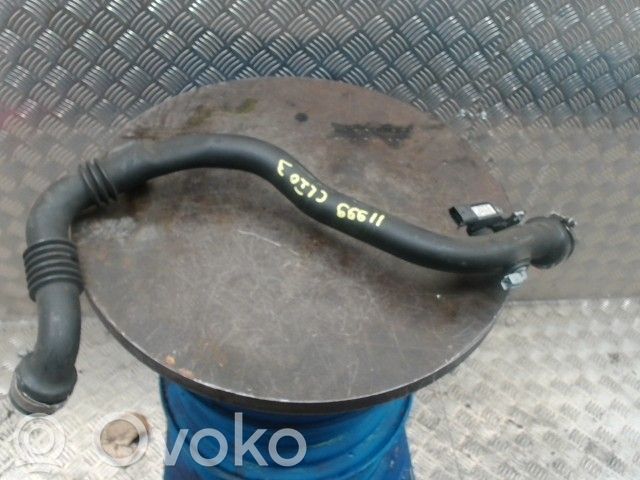 Renault Clio III Other engine bay part 