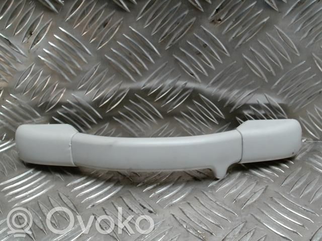 Un set di maniglie per il soffitto   9128W5,9128W5