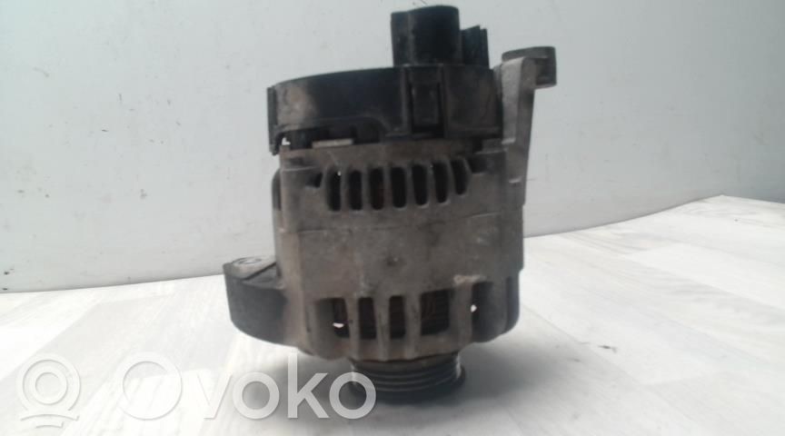 Fiat Punto (188) Generatore/alternatore 