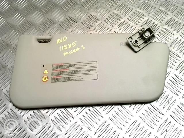 Nissan Micra C+C Pare-soleil