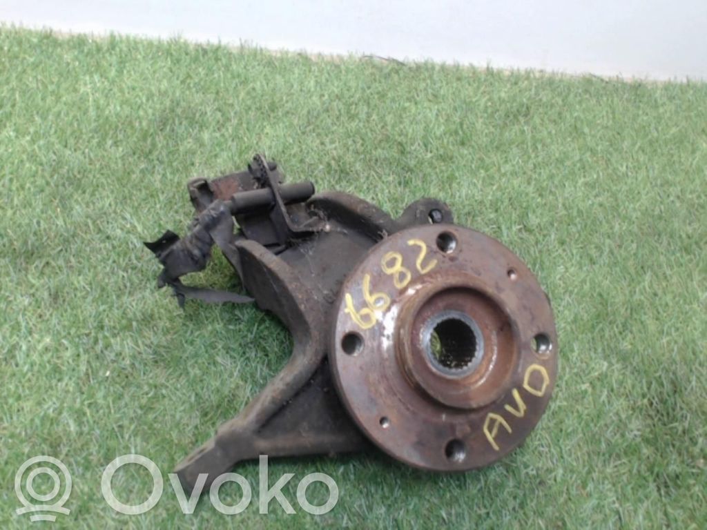 Cubo de rueda delantera   335016,335016