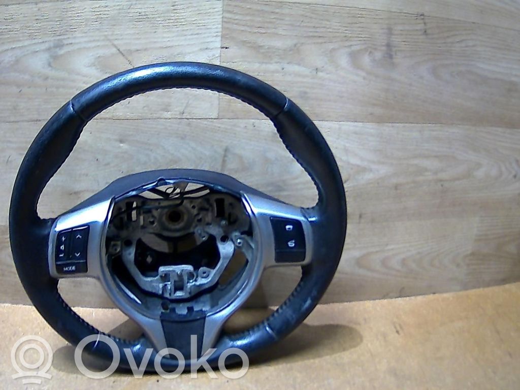 Toyota Yaris Volan 