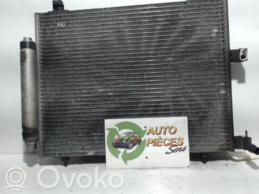 Peugeot 807 Radiatore di raffreddamento A/C (condensatore) 
