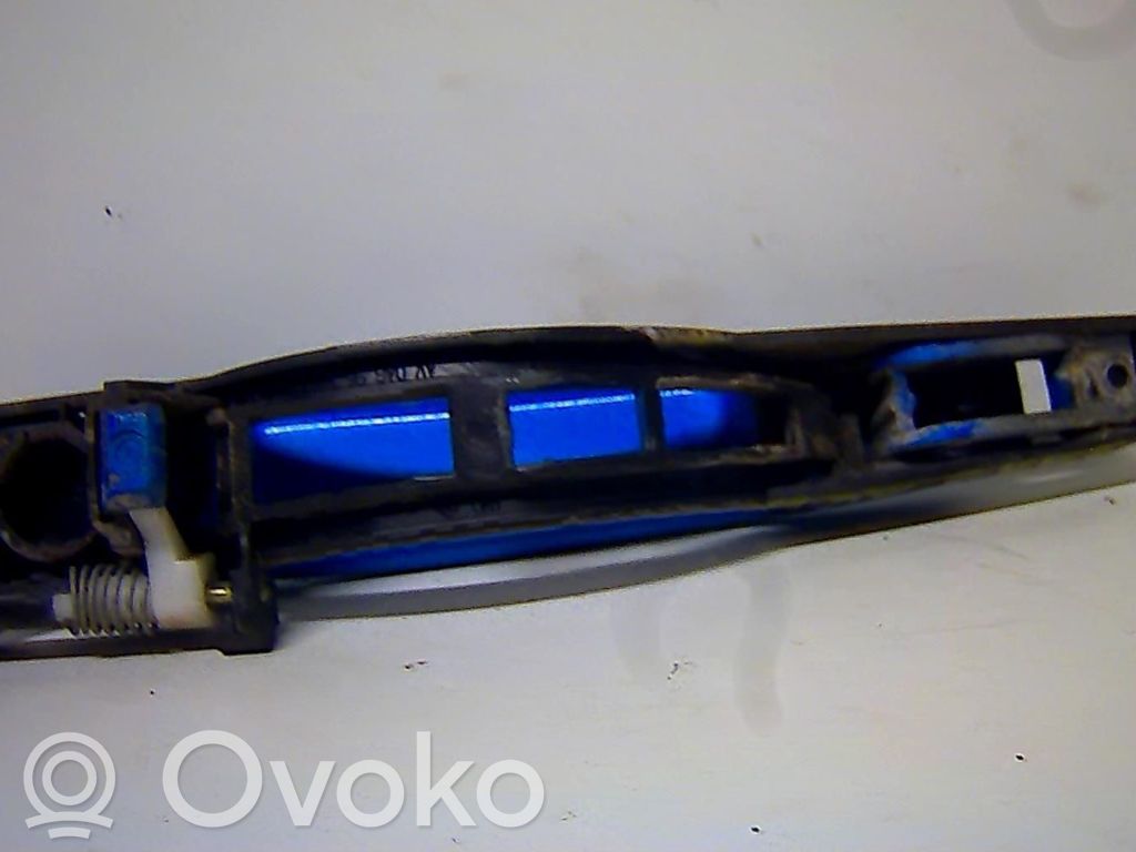 Etuoven ulkokahva