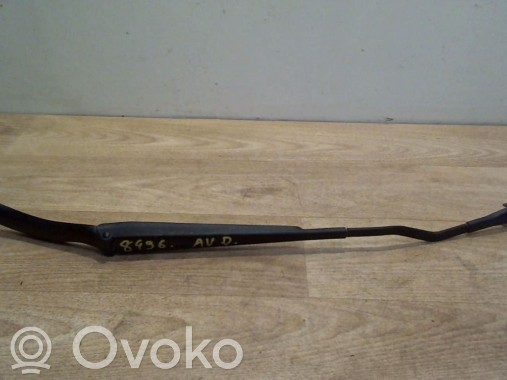Peugeot 307 CC Wischerarm vorne 
