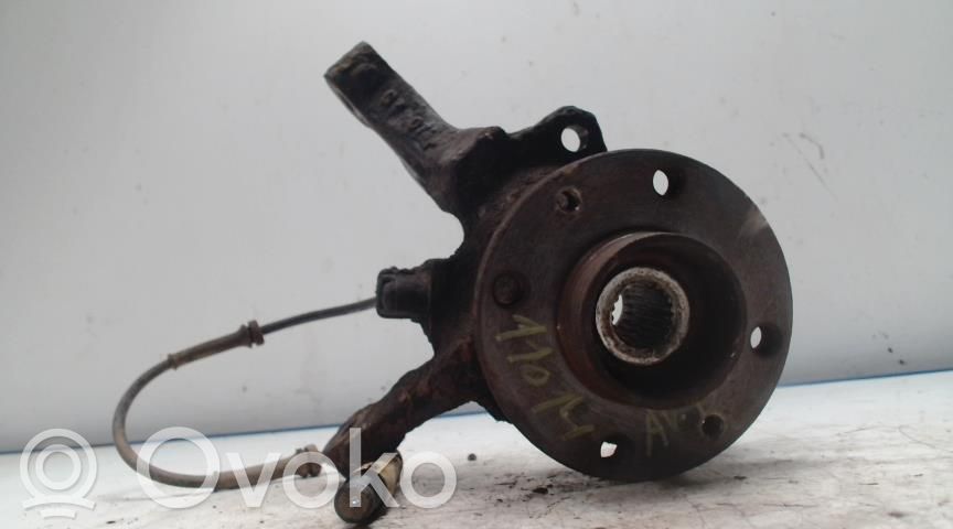 Cubo de rueda delantera   8200208332,8200208332