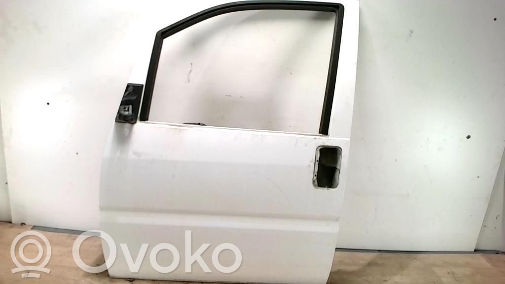 Etuovi   9002C3,9002C3