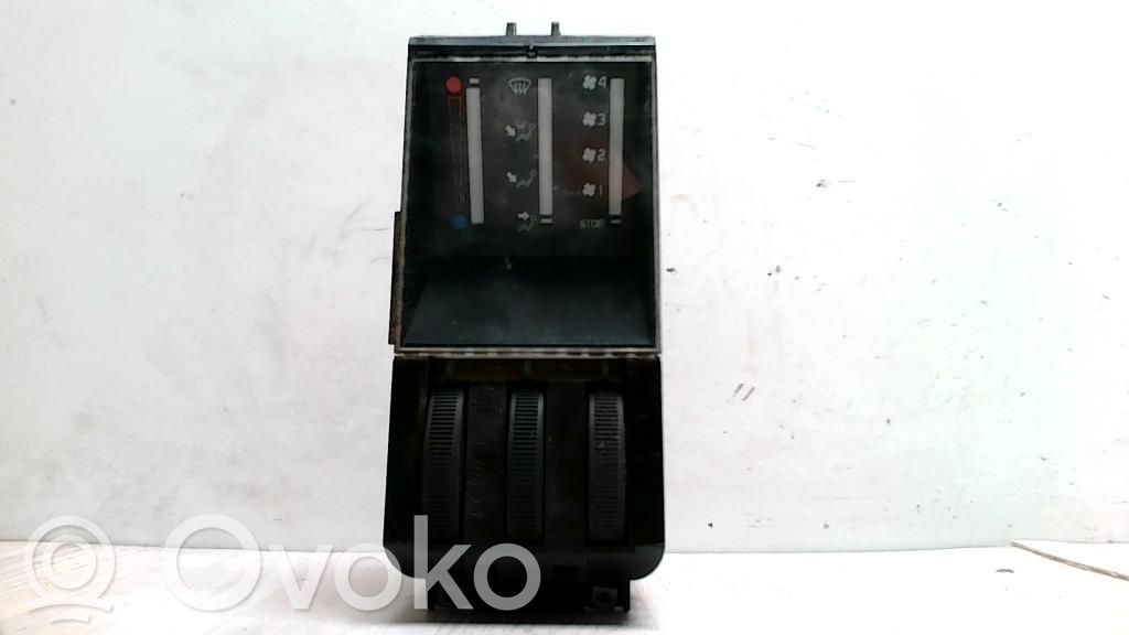 Renault 25 Climate control unit 