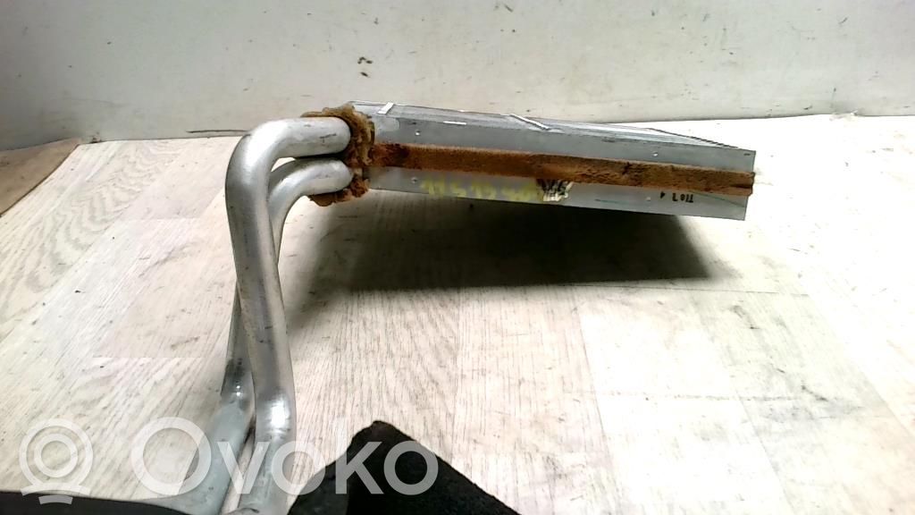 Peugeot 407 Lämmityslaitteen kenno 