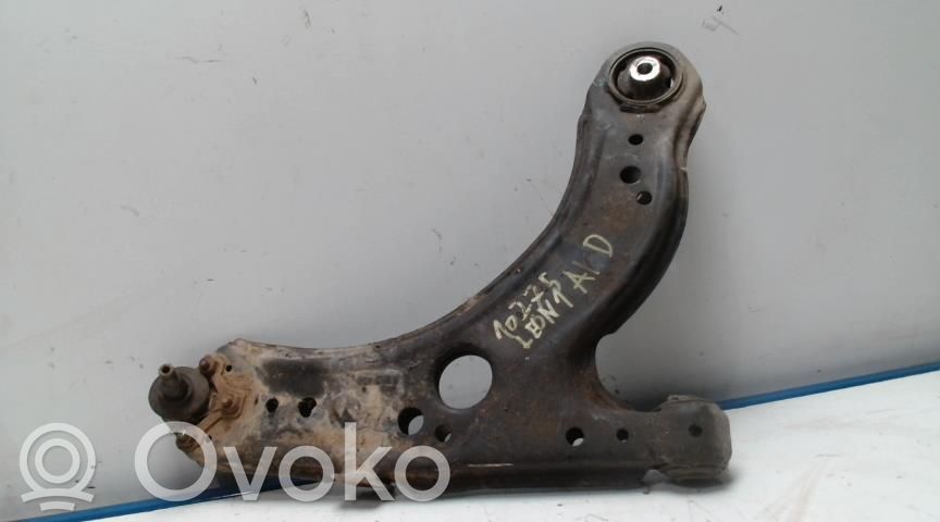 Seat Leon (1M) Braccio di controllo sospensione anteriore 