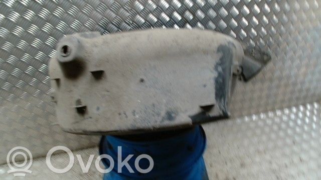 Peugeot 208 I Rivestimento paraspruzzi parafango posteriore