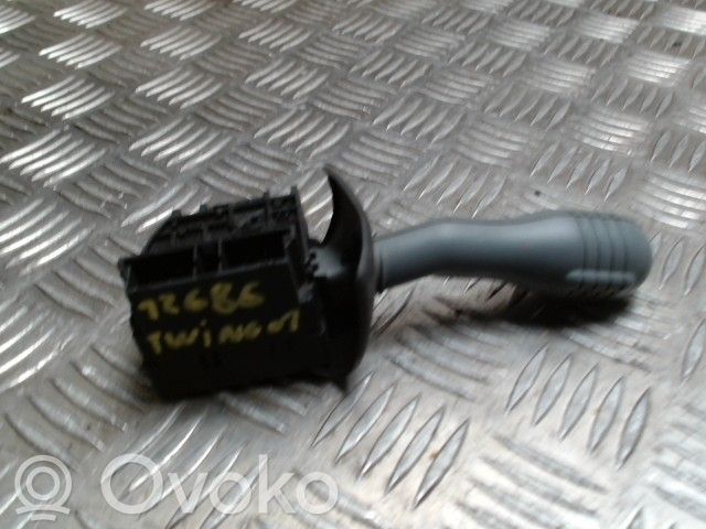 Renault Twingo I Boutons / interrupteurs volant