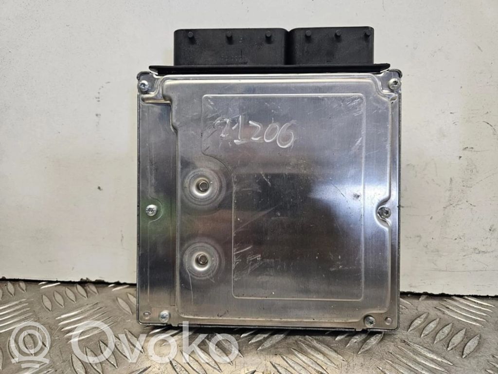 Unidad de control/módulo ECU del motor   0281011564
