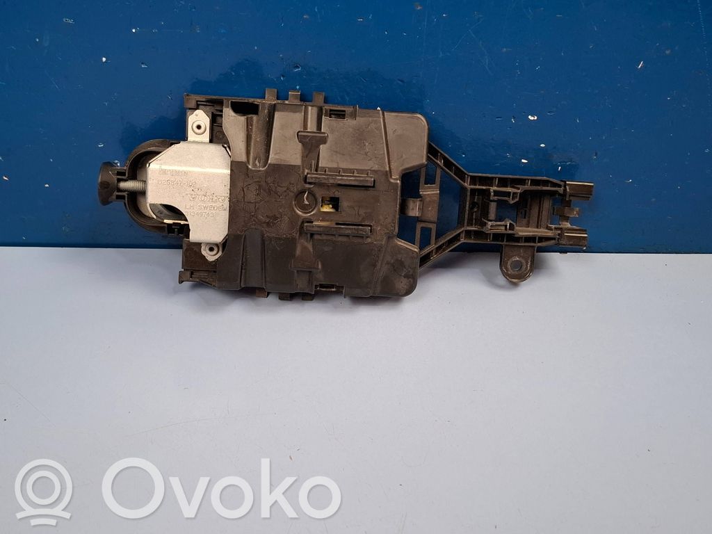 Volvo S90, V90 Front door exterior handle/bracket 