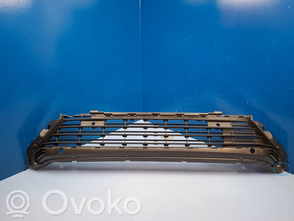 Opel Combo E Front bumper lower grill 