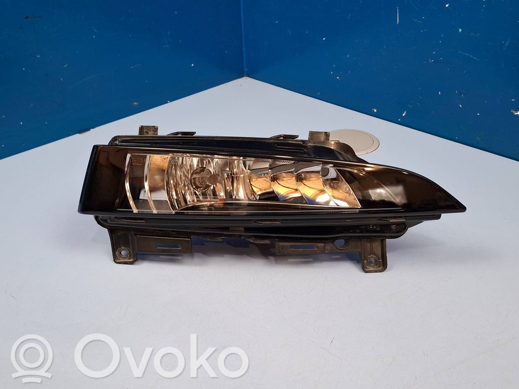 Skoda Scala Etusumuvalo 