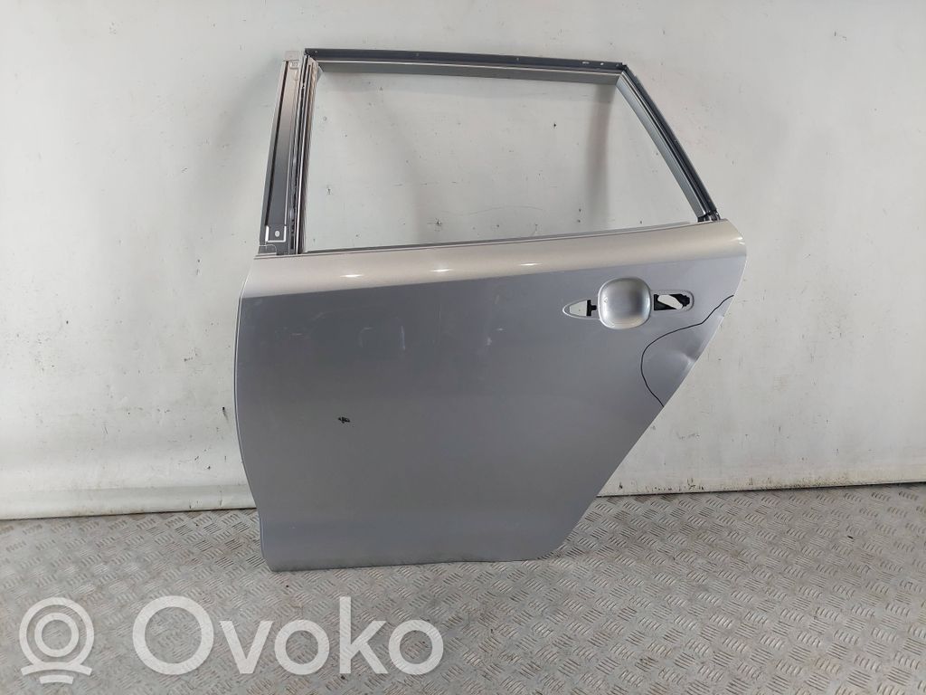 Toyota Corolla E210 E21 Puerta trasera 