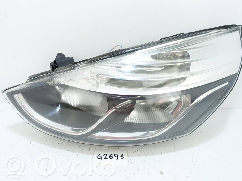 Renault Clio IV Etu-/Ajovalo 