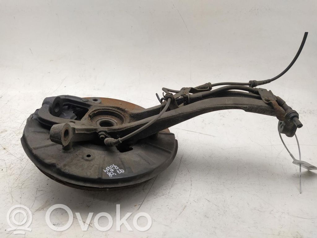 Achsschenkel vorne   7E0407258A