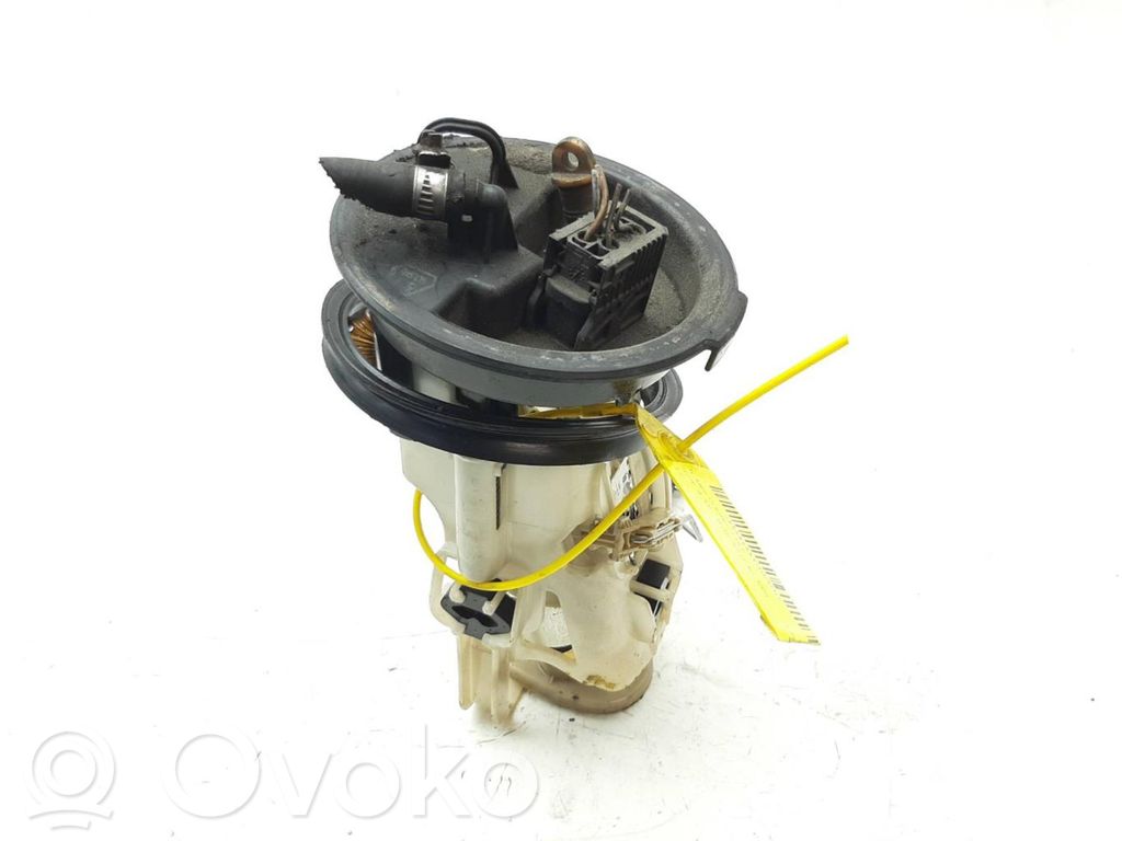 BMW 3 E46 Pompe à carburant 