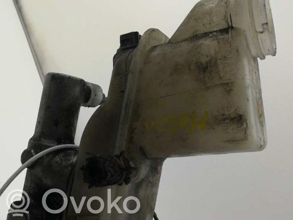 Bomba de freno   GJ6L4340ZA