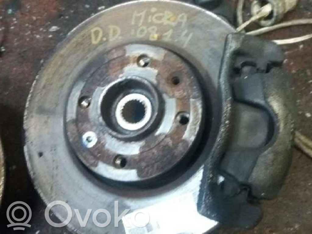 Front wheel hub spindle knuckle