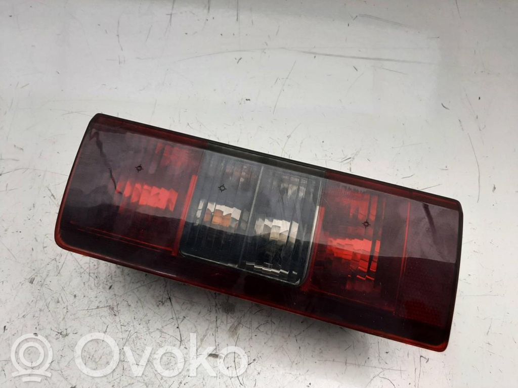 Luz trasera/de freno   45312