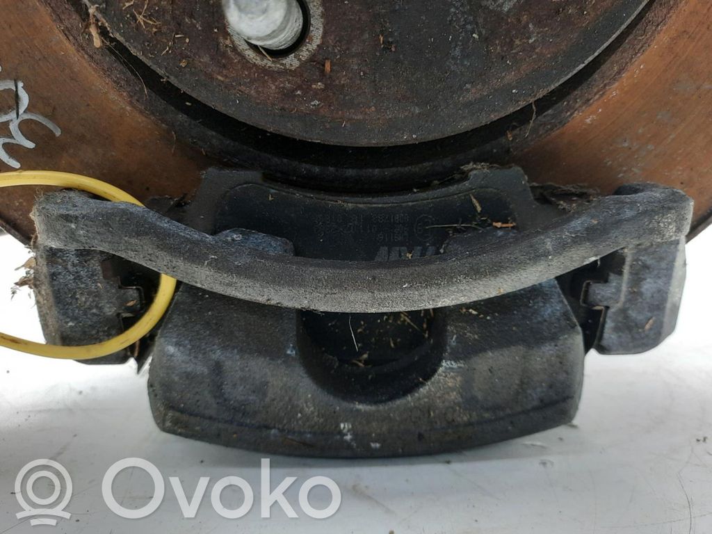 Opel Insignia A Jarrulevyt ja jarrusatulat