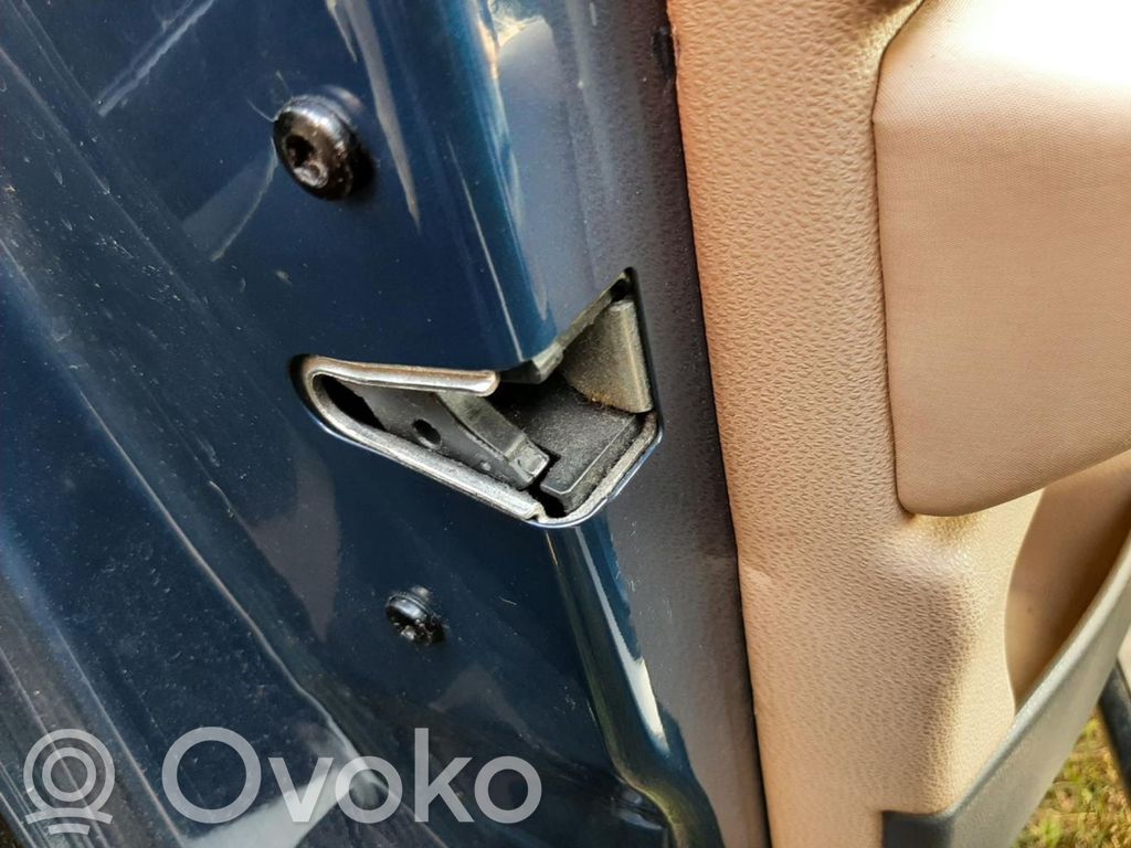 Front door lock   7154619