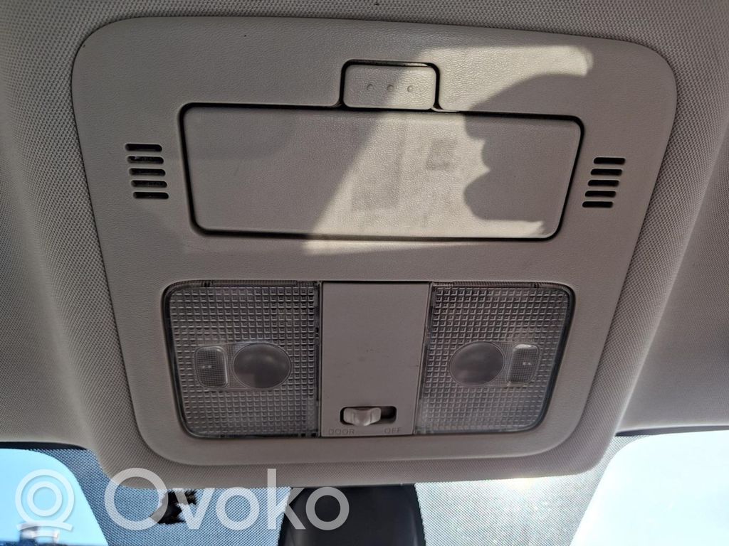 Otras luces interiores   26430JY01B