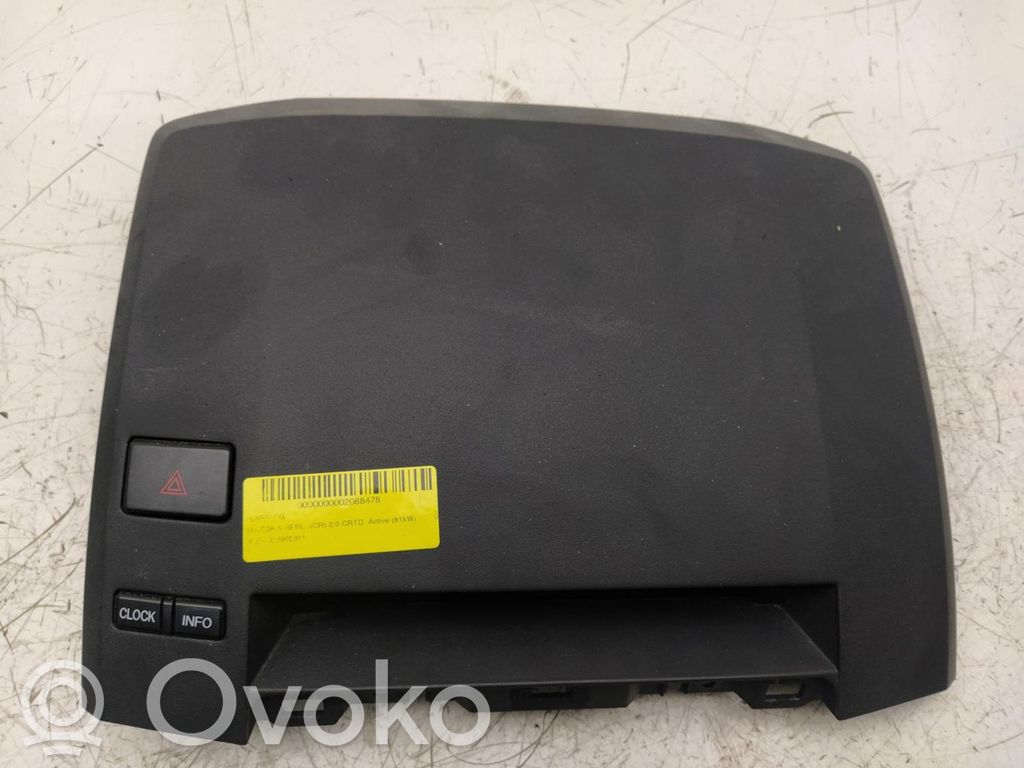 Hazard light switch   C2955311