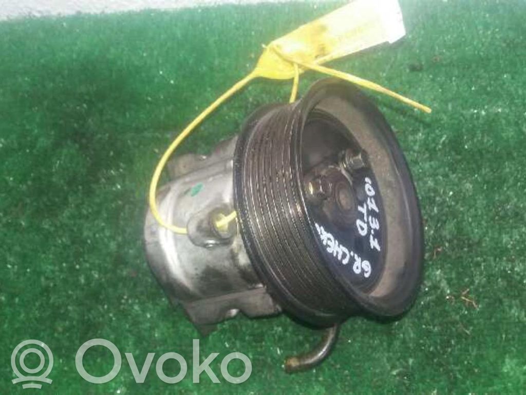 Jeep Grand Cherokee (WJ) Ohjaustehostimen pumppu 