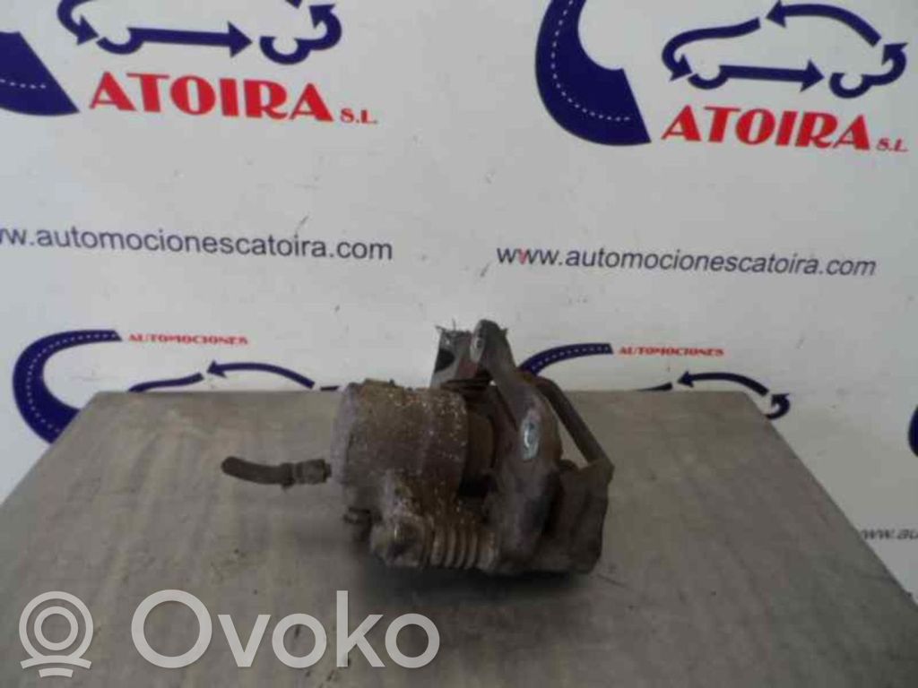 Toyota Avensis T250 Set discuri frână și etriere 