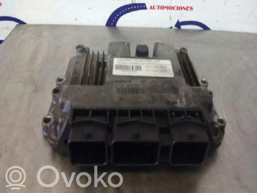 Unidad de control/módulo ECU del motor   0281010769