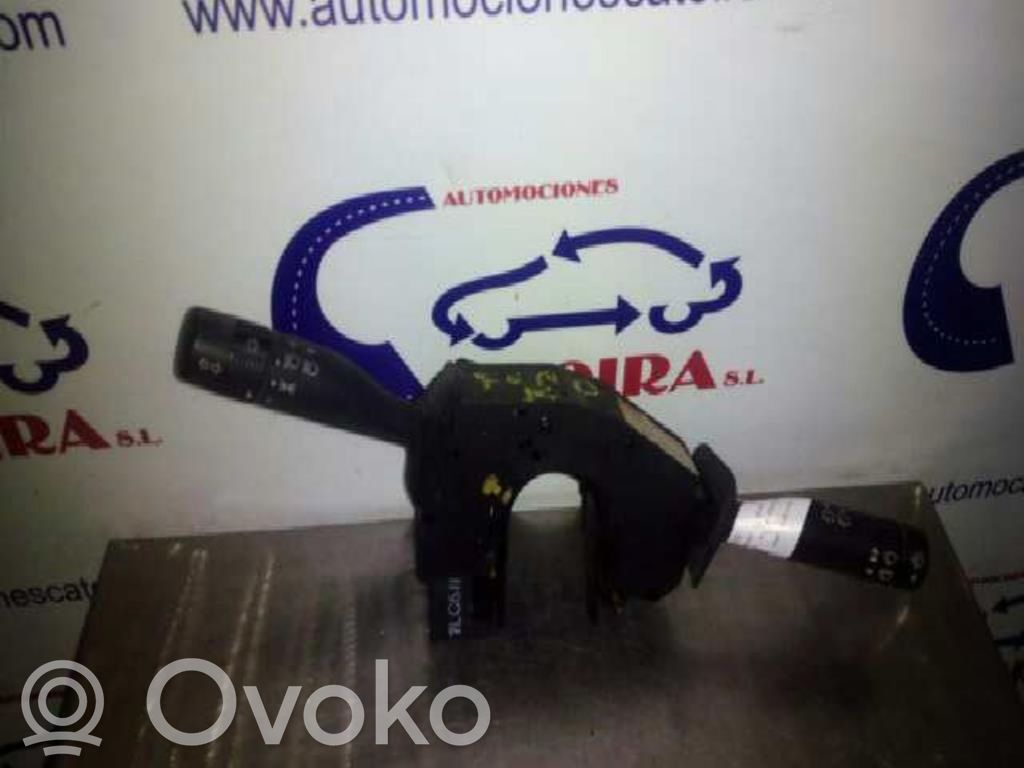 Interruptor de luz   97KG14K147AD
