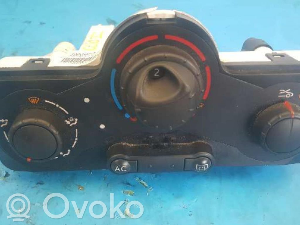 Climate control unit   030967W