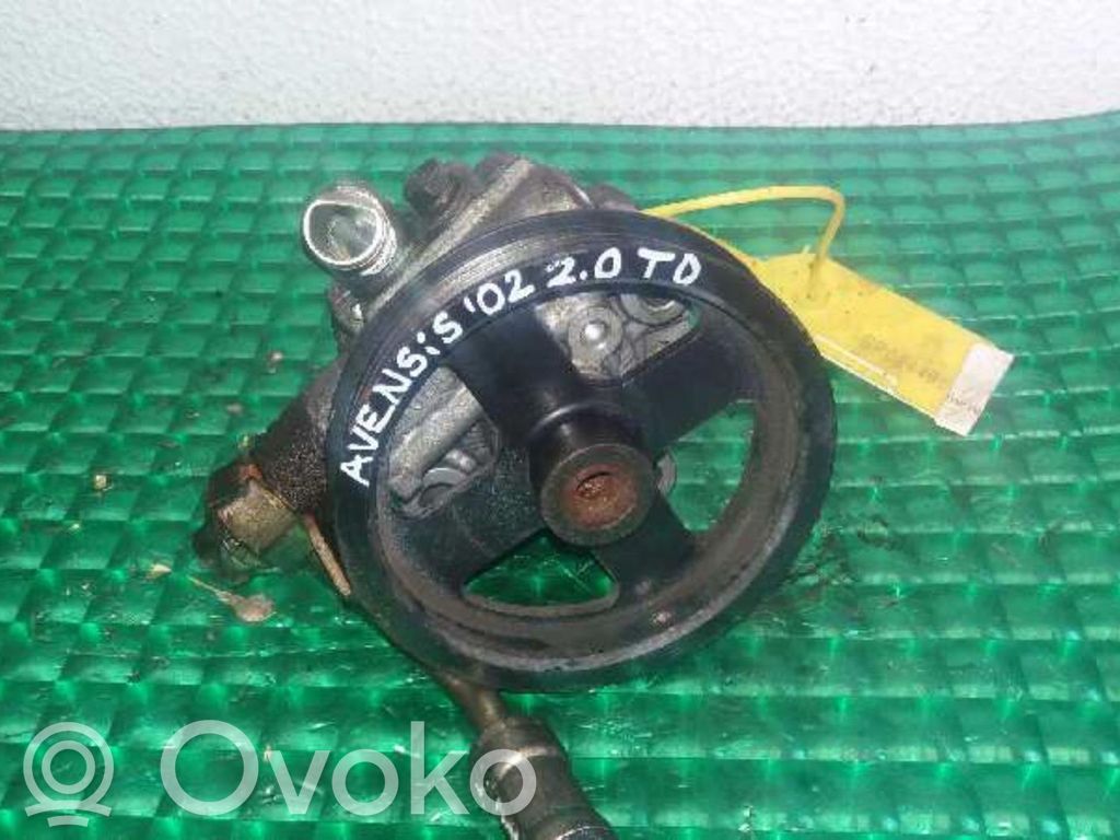 Toyota Avensis T220 Pompa servosterzo 