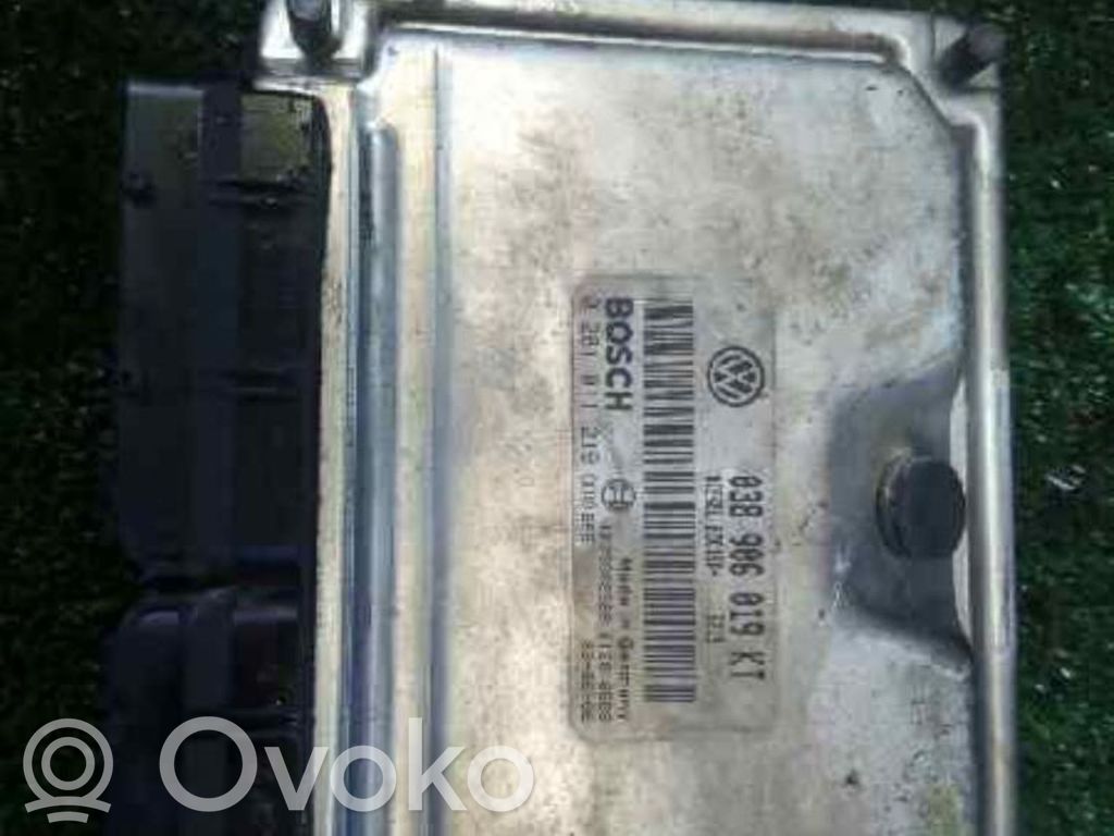 Komputer / Sterownik ECU silnika   0281011219
