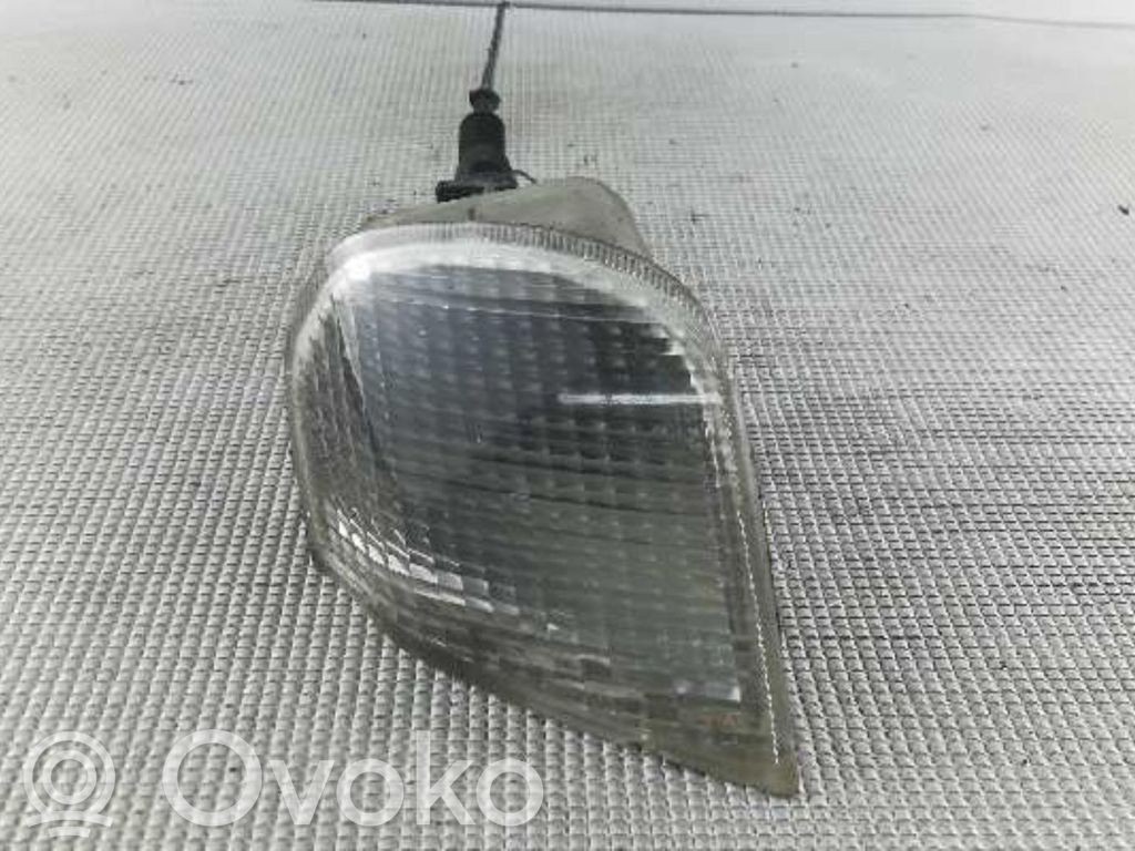 Front indicator light   143241L