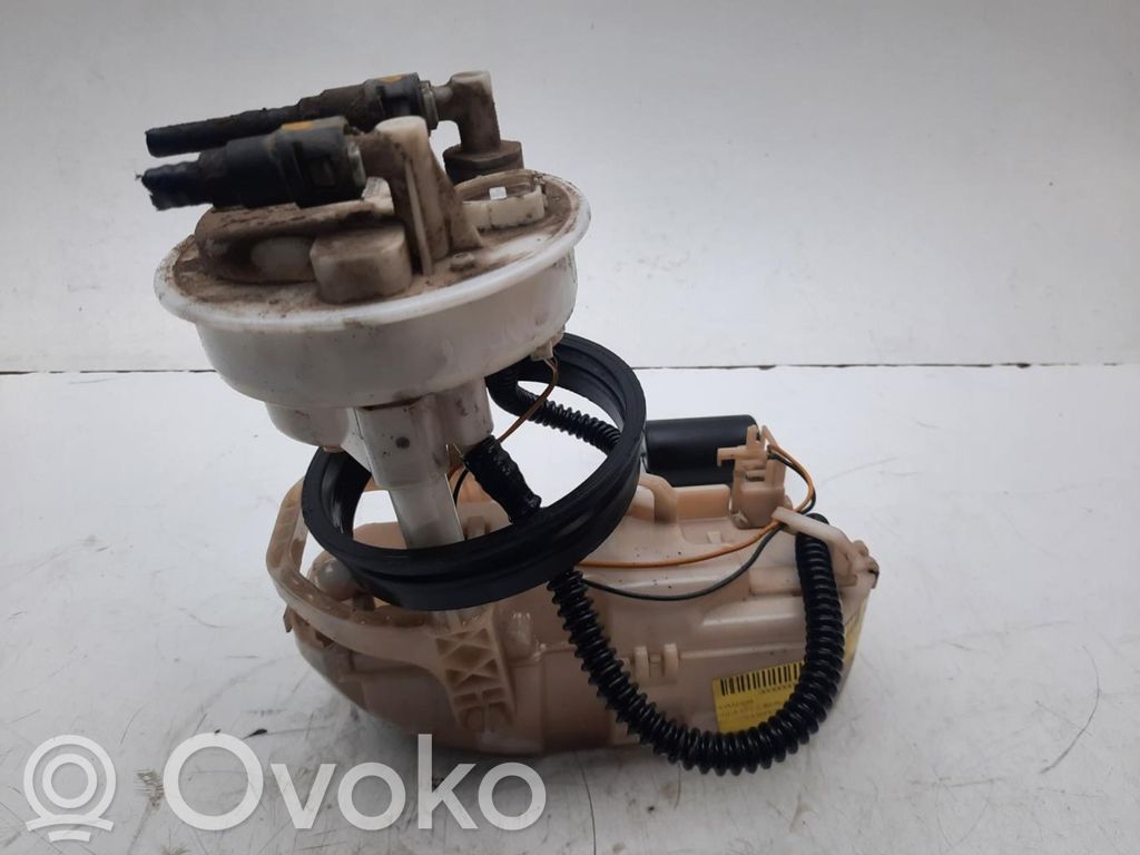 Bomba interna de combustible   17708S6FE31