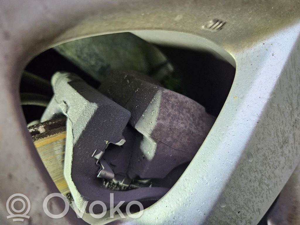 Toyota Prius (XW30) Set dischi freno e pinze