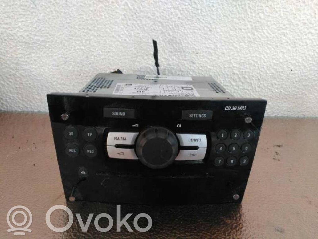Radio/CD/DVD/GPS-pääyksikkö   497316088