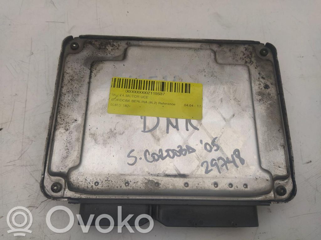 Unitate control motor/modul ECU   0281011824