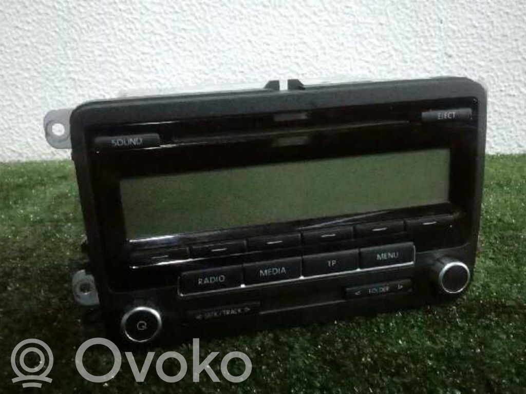 Volkswagen PASSAT Unitate principală radio/CD/DVD/GPS 