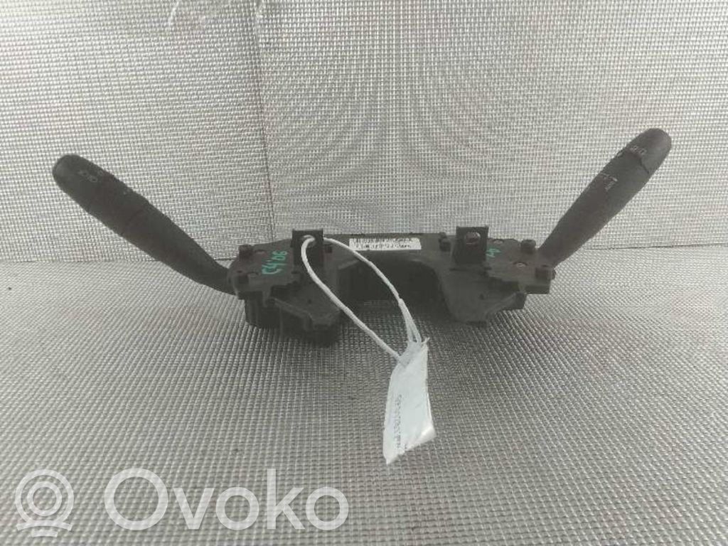 Multifunctional control switch/knob   96626867XT