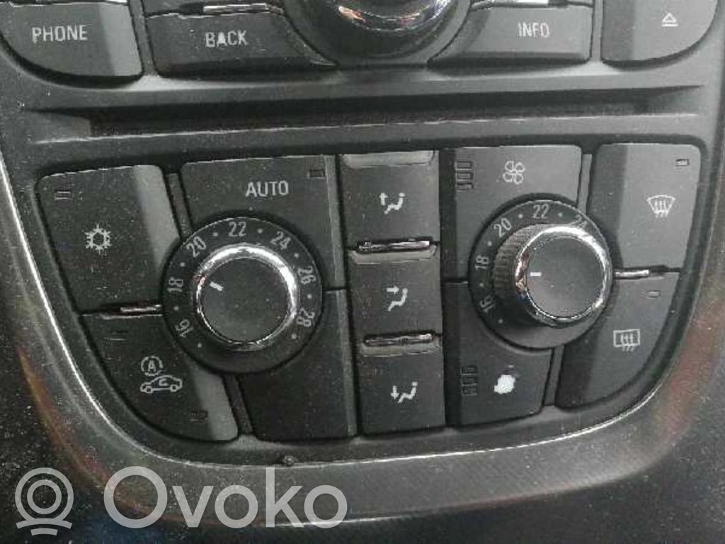 Unidad de control climatización   13337697