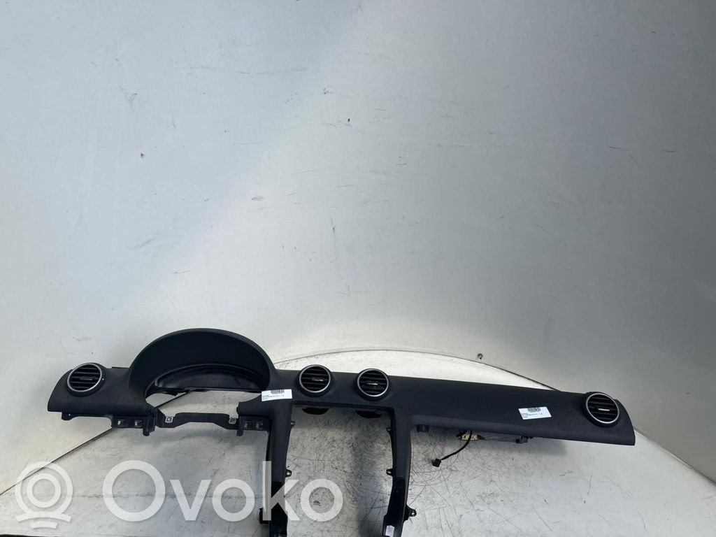 Audi A3 S3 A3 Sportback 8P Dashboard 