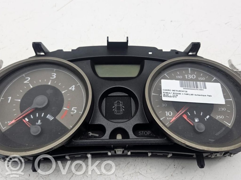 Renault Megane II Vitezometru (grup de instrumente) 