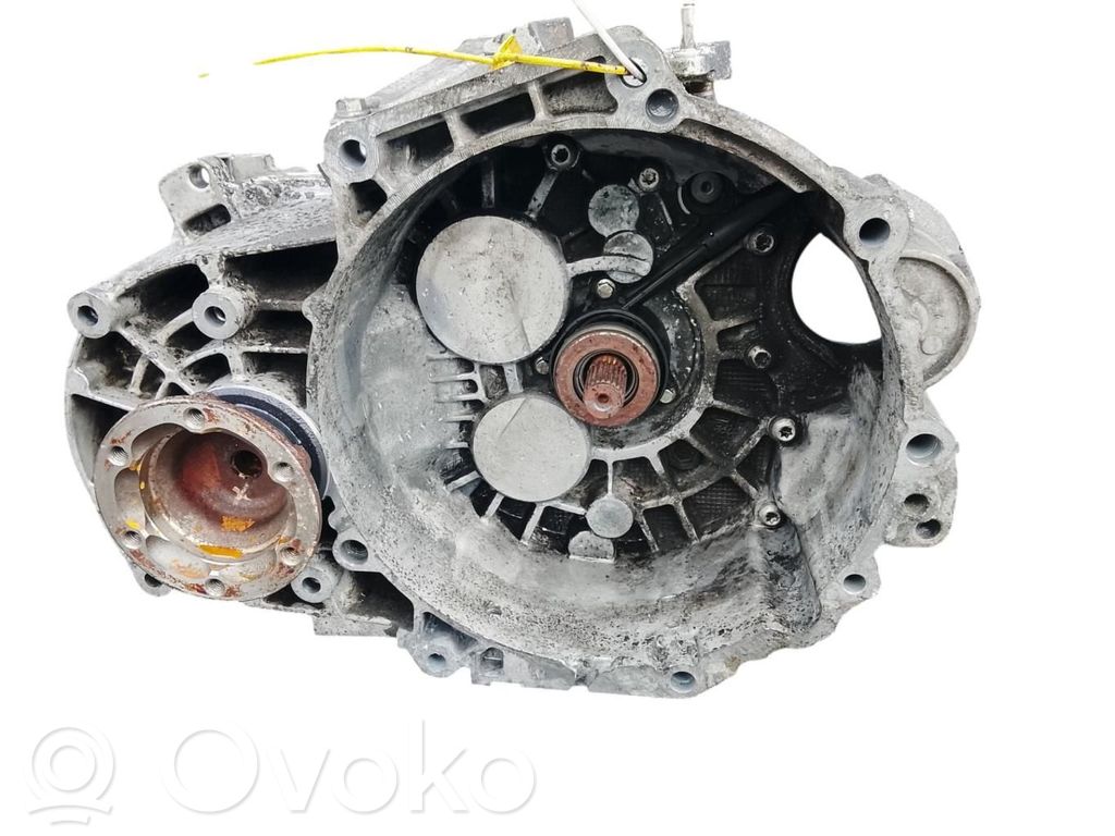 Volkswagen PASSAT Scatola del cambio manuale a 5 velocità